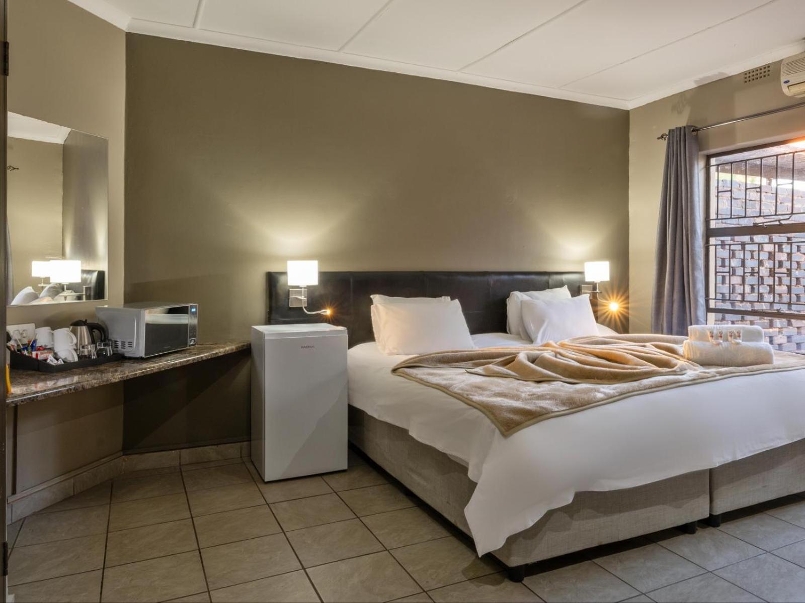 Kuruman Lodge Room photo